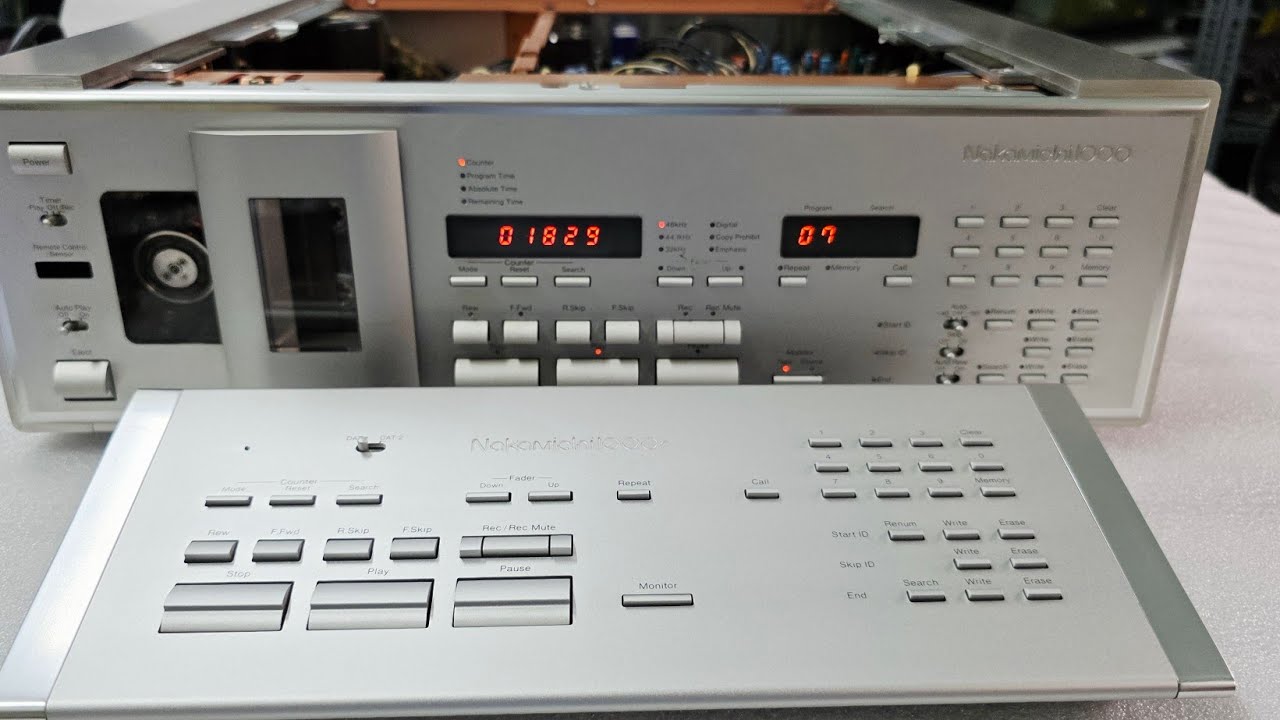 DAT Nakamichi 1000 (1478). Đẹp keng, ghi phát hoàn hảo, khiển zin đúng đời hiếm gặp (0907406222).
