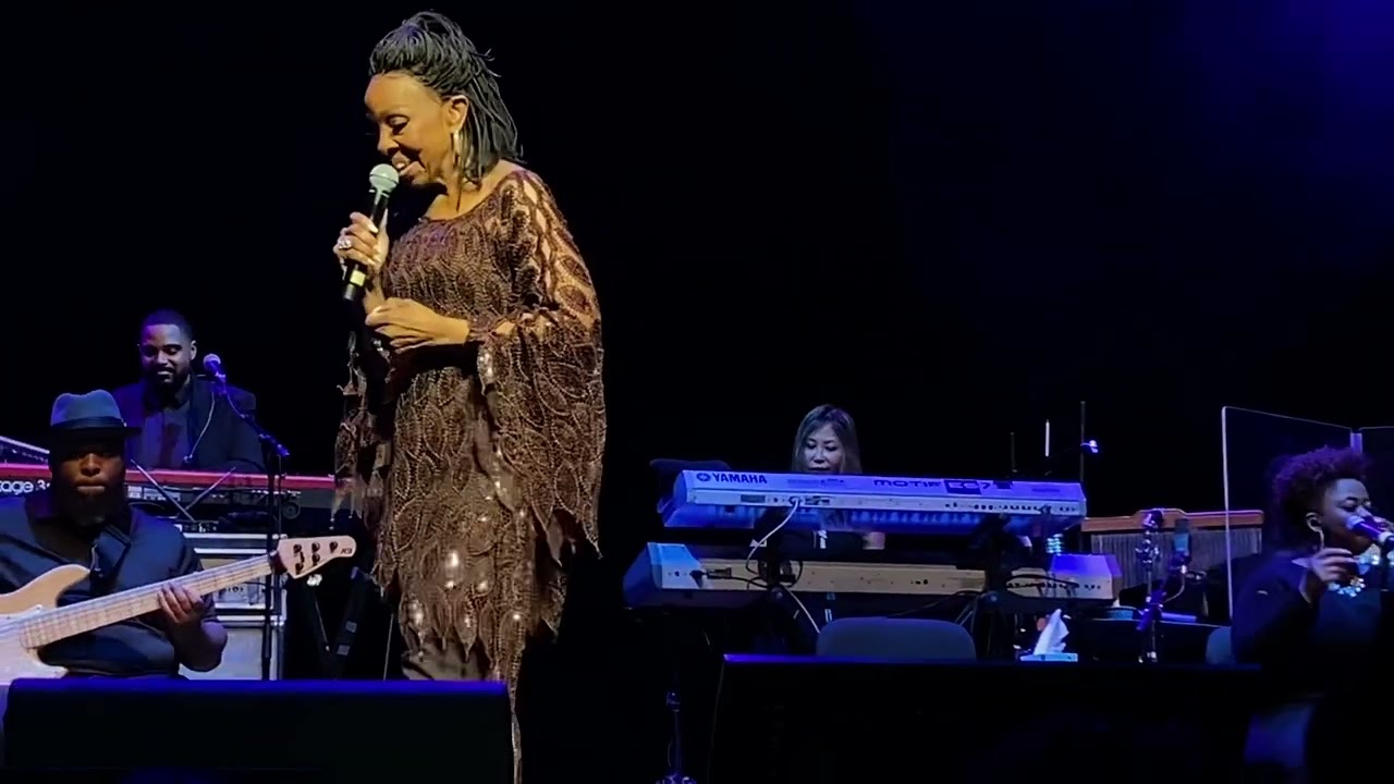 If I Were Your Woman- Gladys Knight 2022 Live