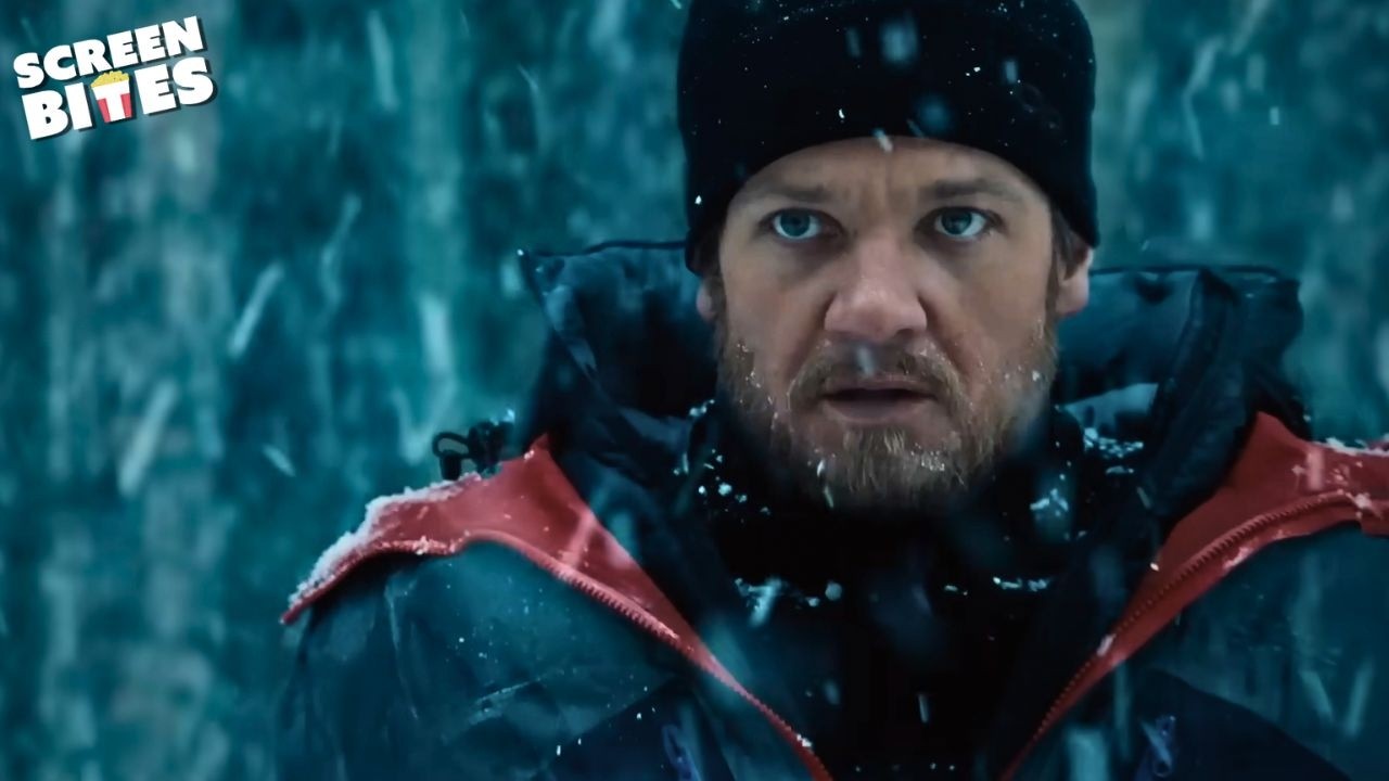 Jeremy Renner vs a Wolf | The Bourne Legacy (2012) | Screen Bites