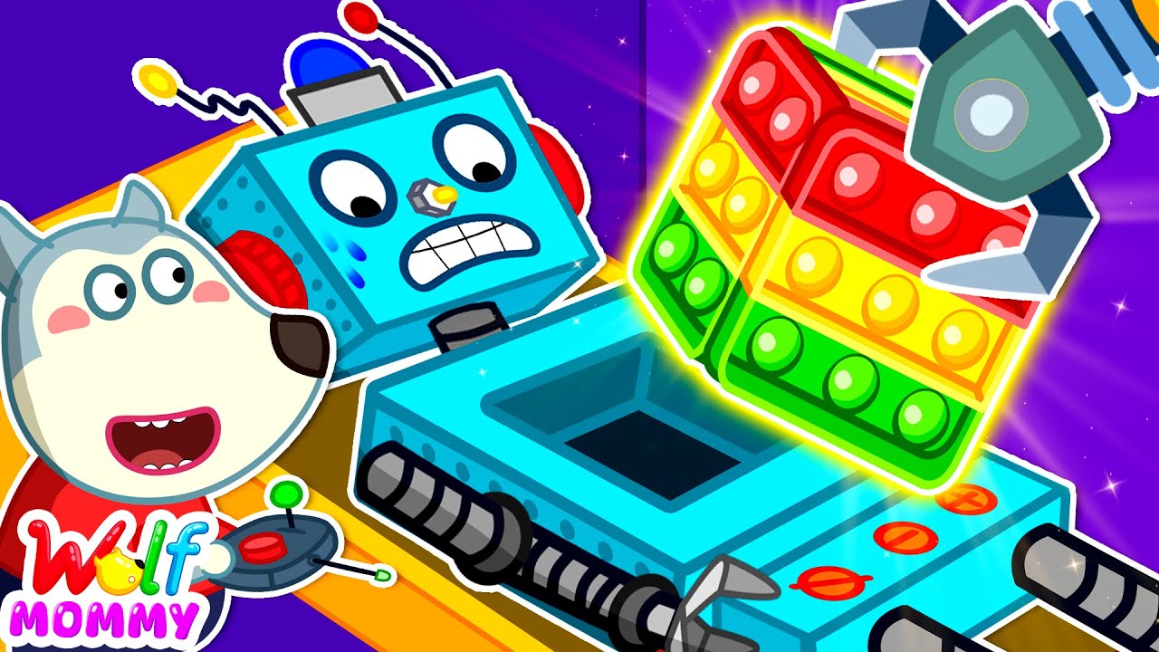 Маленький Волк СЛОМАЛ своего гигантского робота! 😱 Модернизация робота! | Мультфильм про маму-вол...