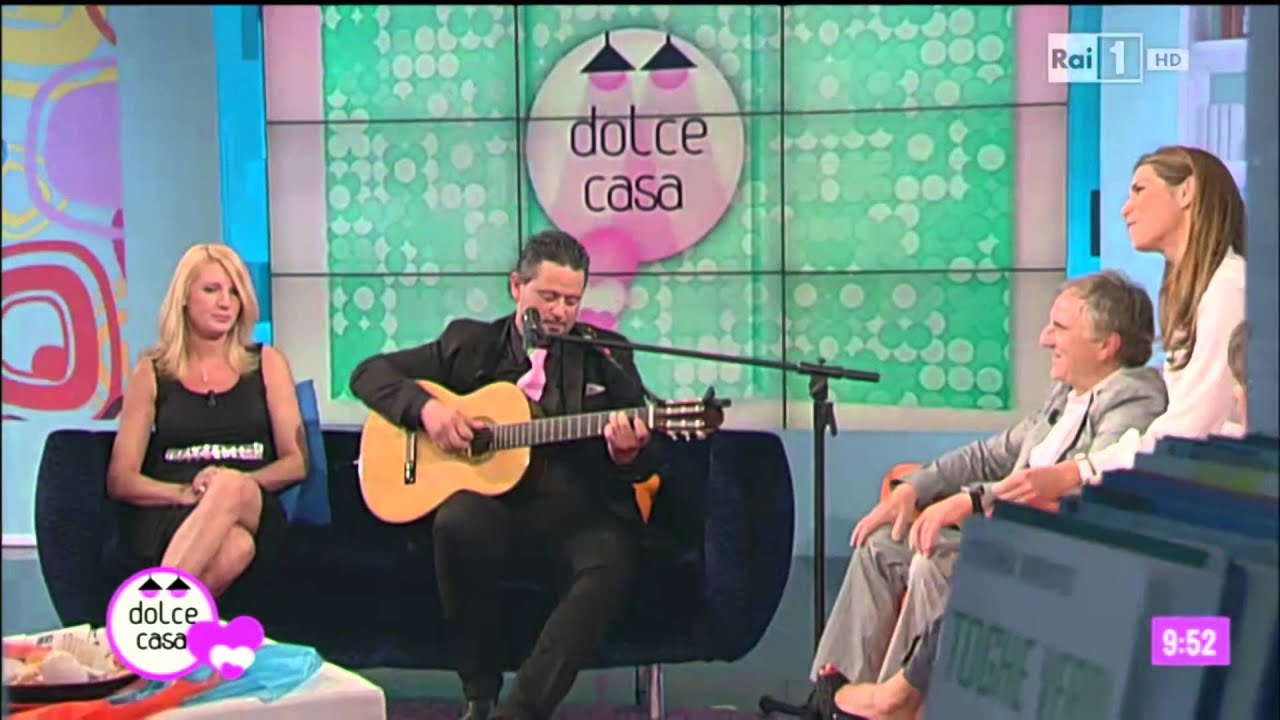 JITANO RAI 1 canta MENTE CUORE - Chitarra & Voce