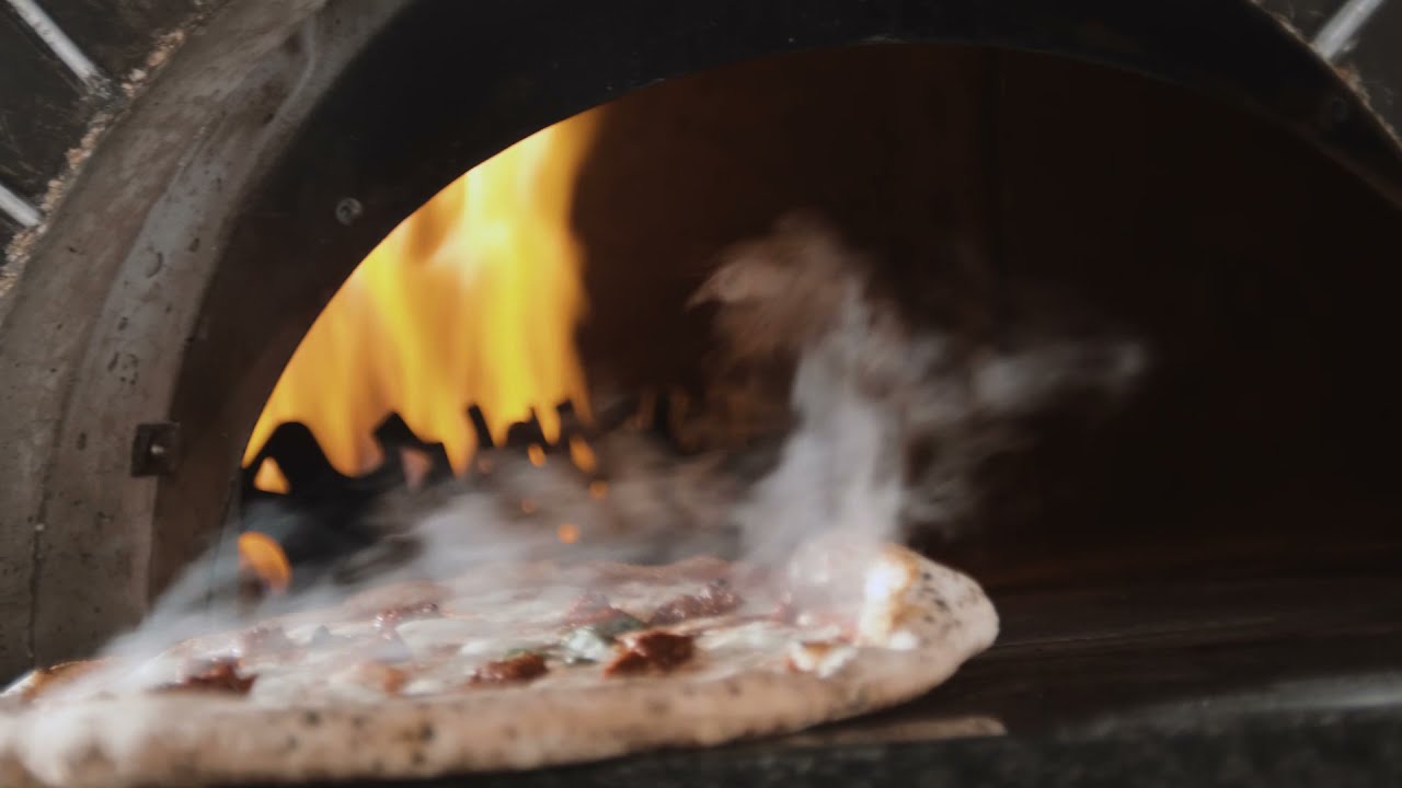 Napolilainen pizzauuni