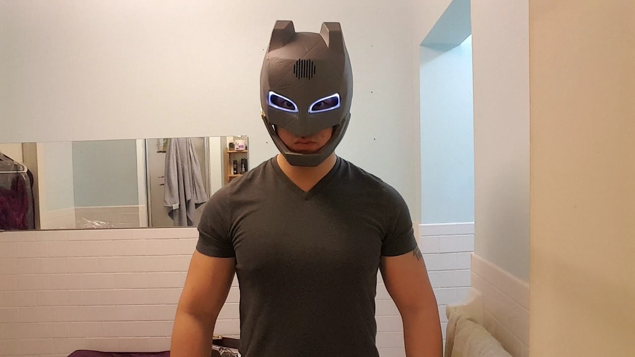 Batman V Superman Batman Voice Changer Helmet