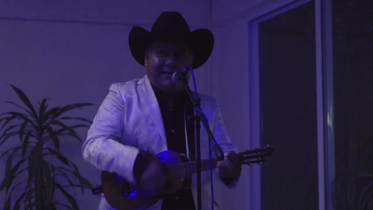 QUE BELLA  Improvisación del SOMBRERITO 🤠 Trío Dinastía Hernández ft Staku Allende🎶🎻