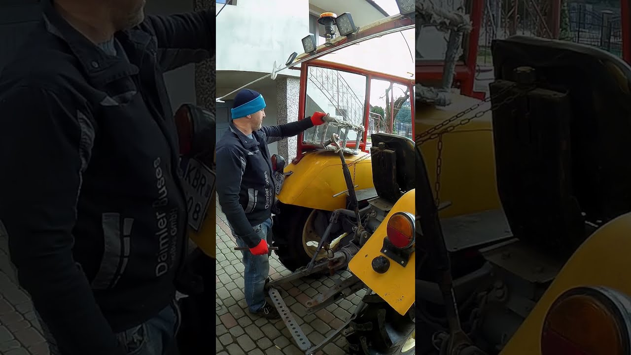 Adaptacja Ursusa pod młodego majstra/Siedzenie/Ławeczka