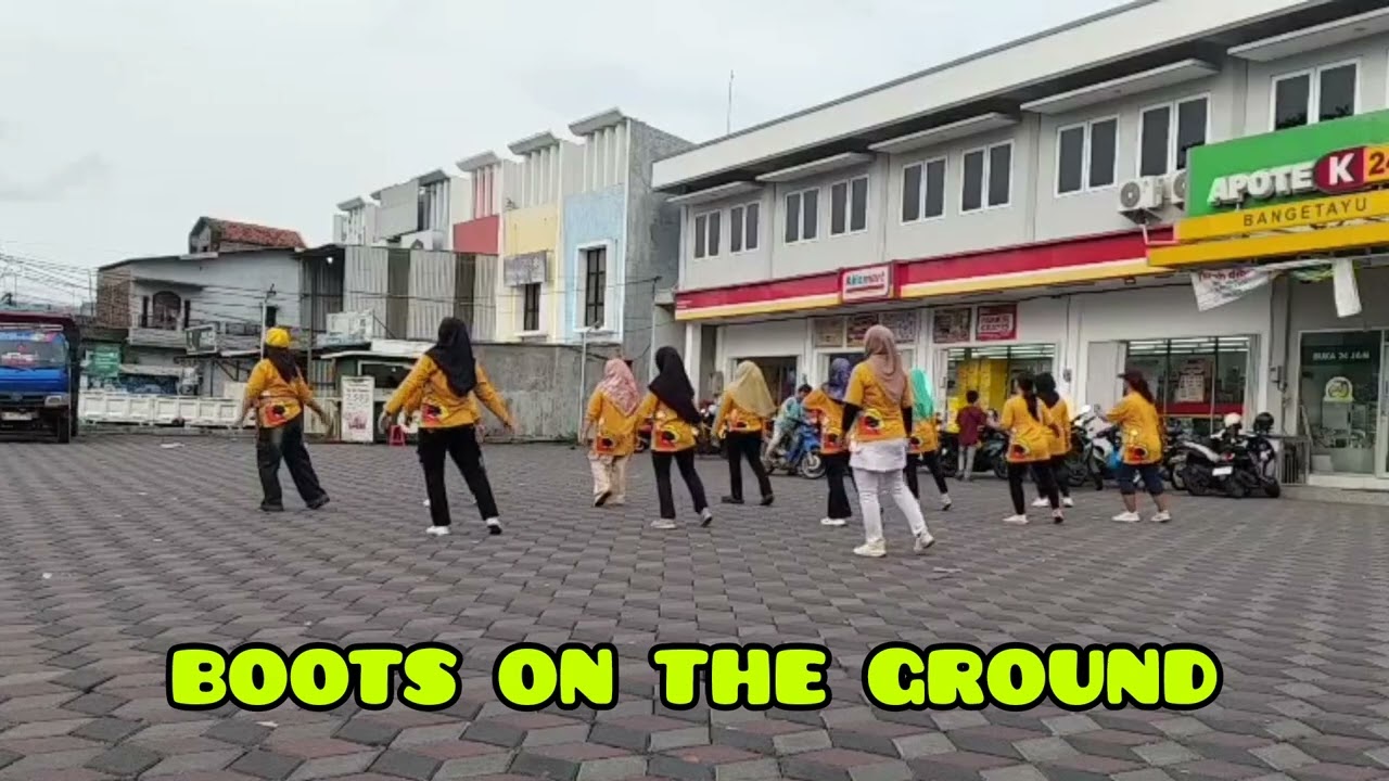 BOOTS ON THE GROUND#line dance#demo by LDBB 