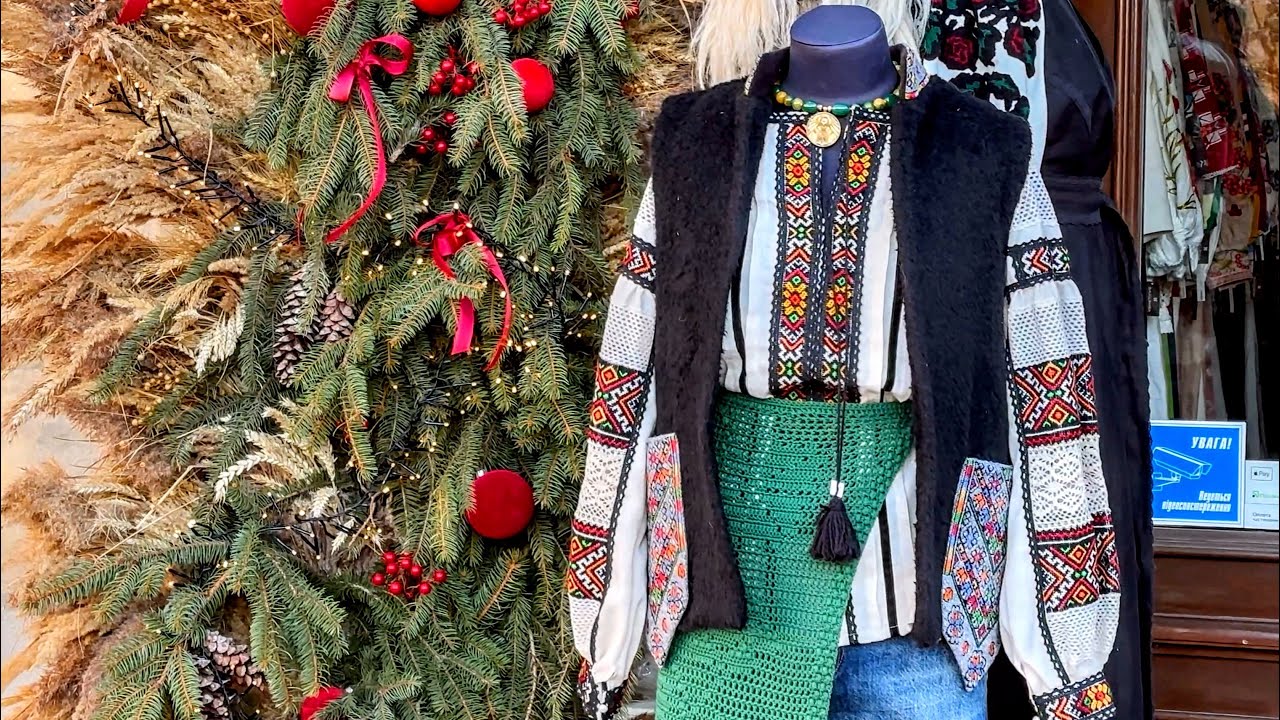 Вишиванка на Стрітення Господнє. Львів зима, мода. #львівплощаринок 