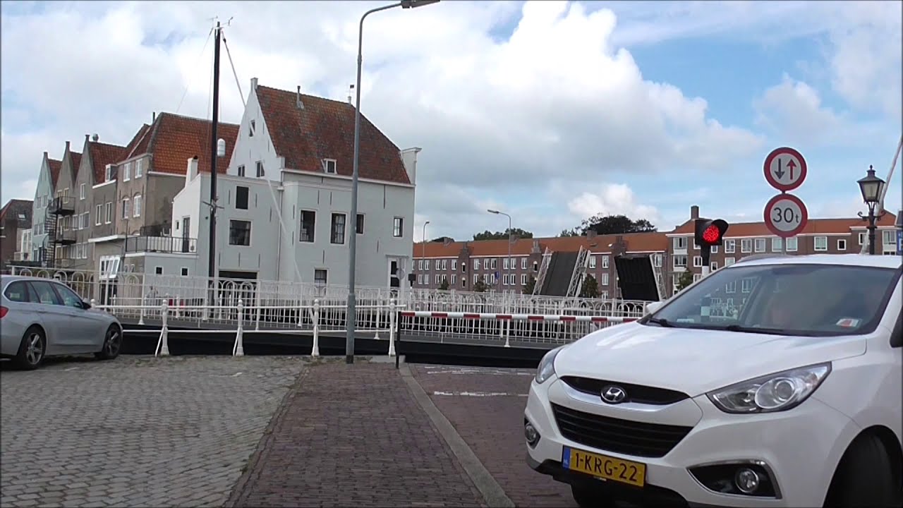 Brugopening Dokbrug Middelburg/ Swingbridge/ Pont Tournant/ Drehbrücke