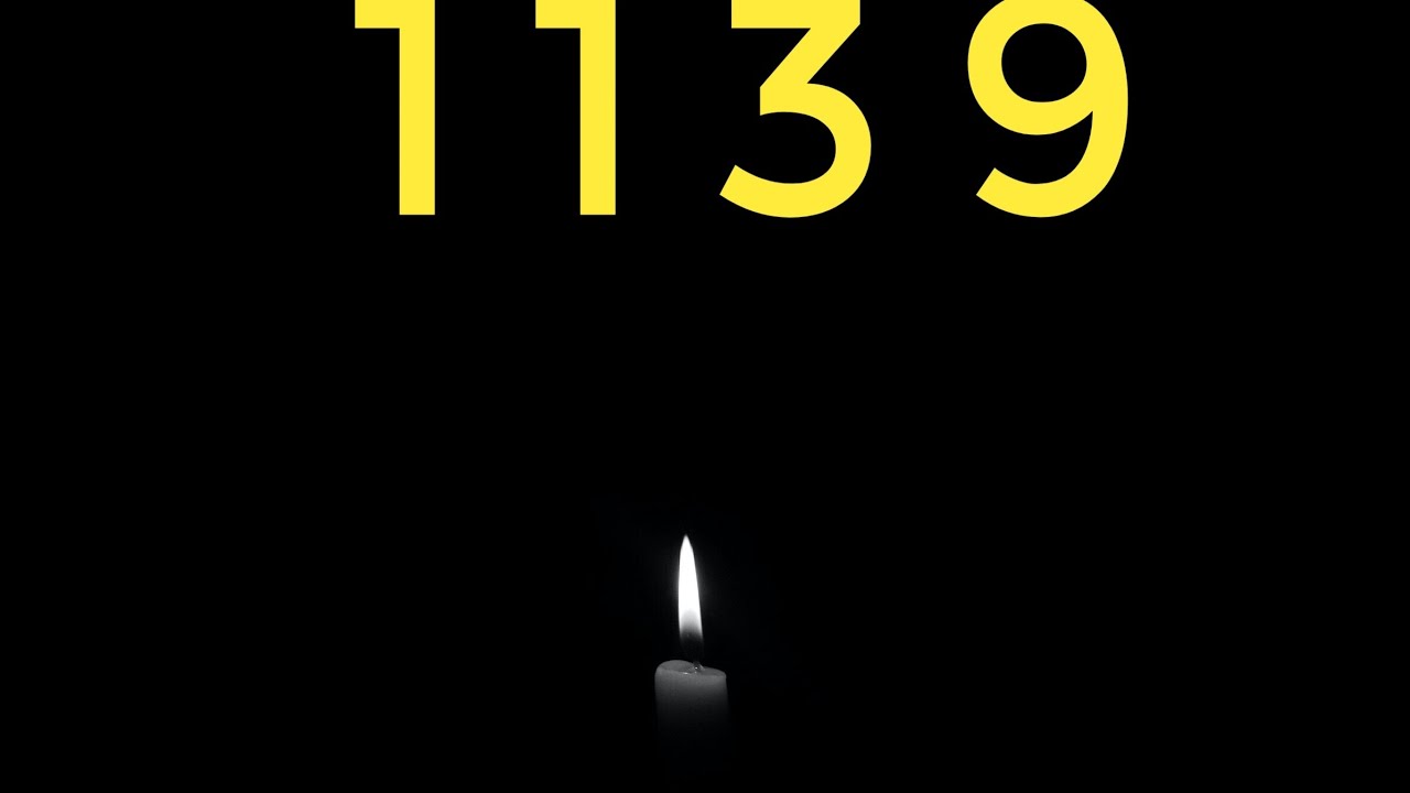 1139