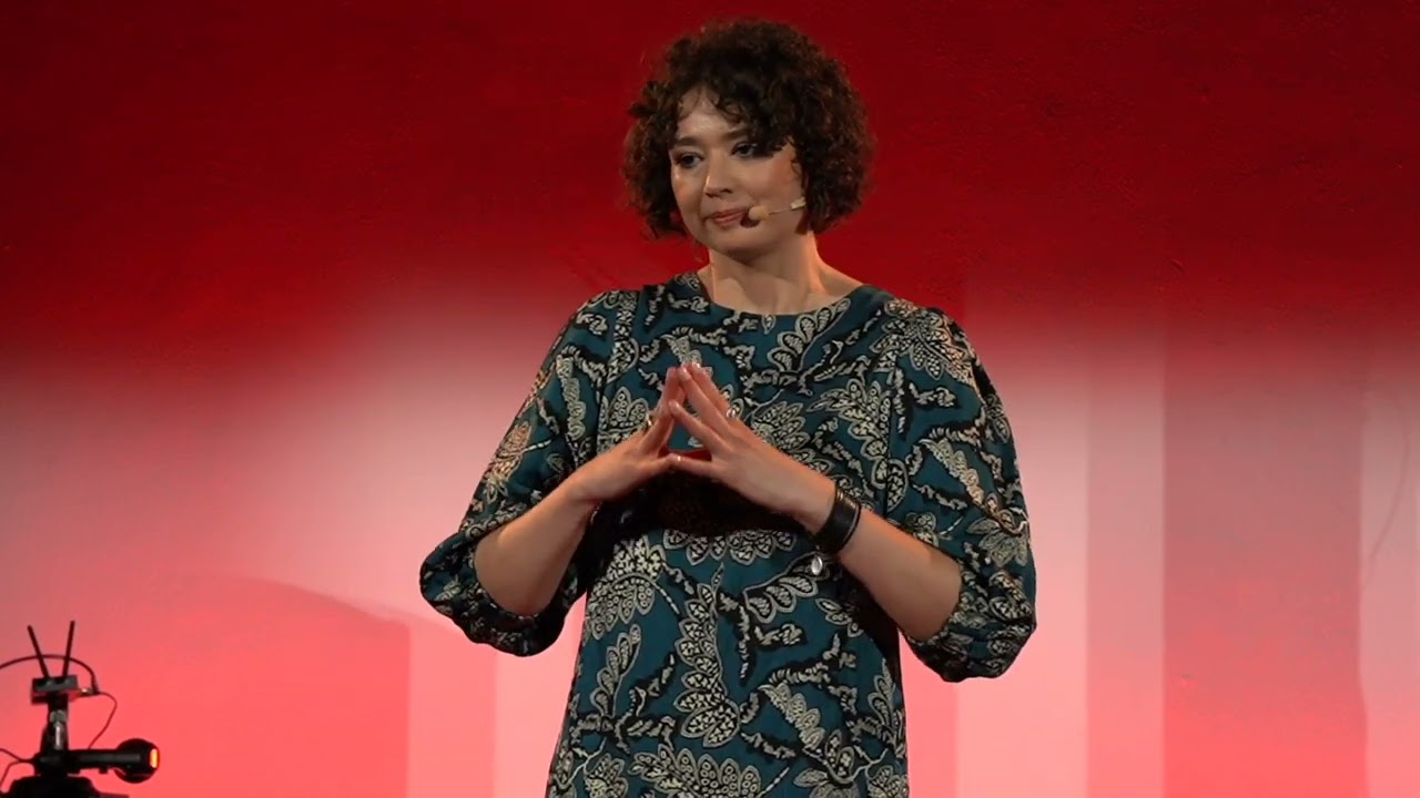 Créer la vie par la biologie de synthèse : quelles réalités futures? | Fanny Chambon | TEDxAmiens