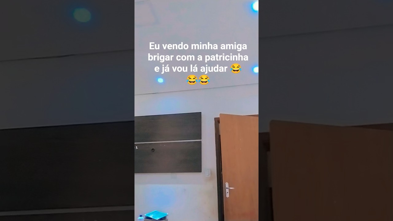 eu ajudando a minha amiga a brigar