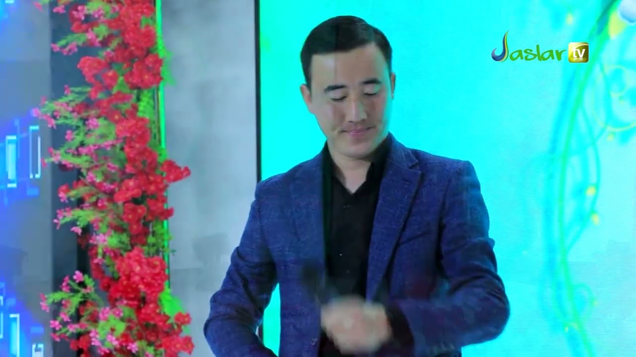 Ilxam Amangeldiev Suwǵa barǵan qız
