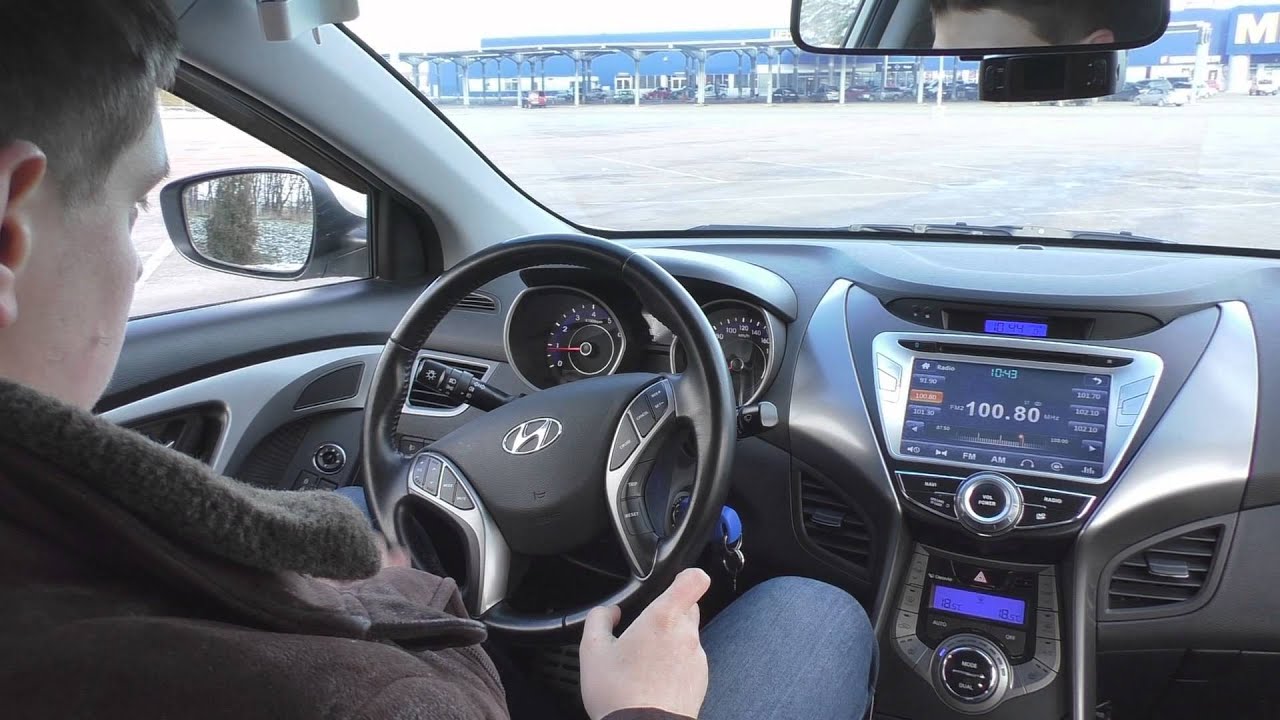 Hyundai Elantra 2011 1.8 6MT Обзор и тест драйв!