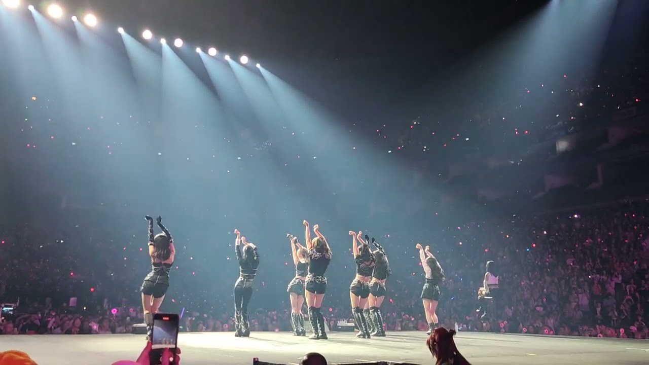 Twice - BRAVE - Ready to Be London - 8th September 2023