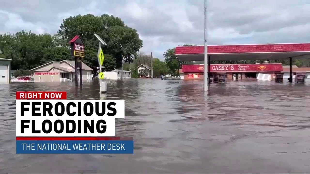 Unbelievable #flooding continues in the upper Midwest and it continues to affect communities alon...