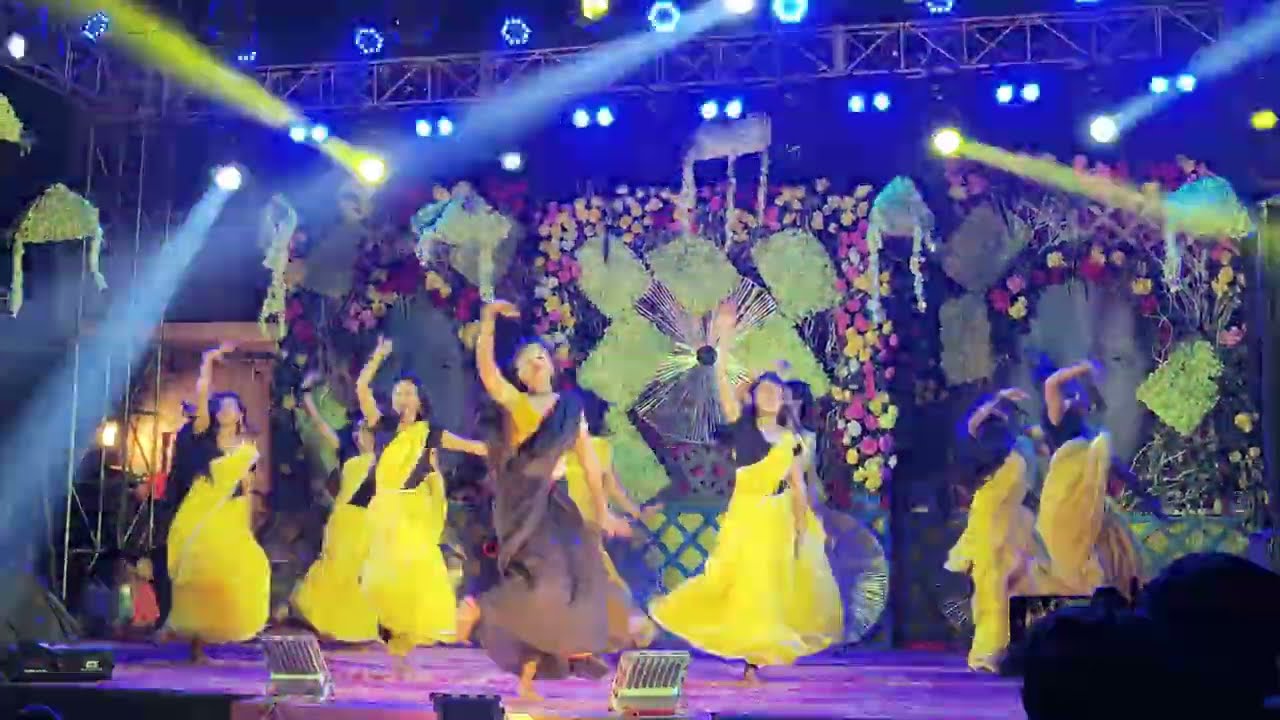 Ujjal dance academy//tip tip barsha pani // new trending songs// all group 4kvideo dance program 