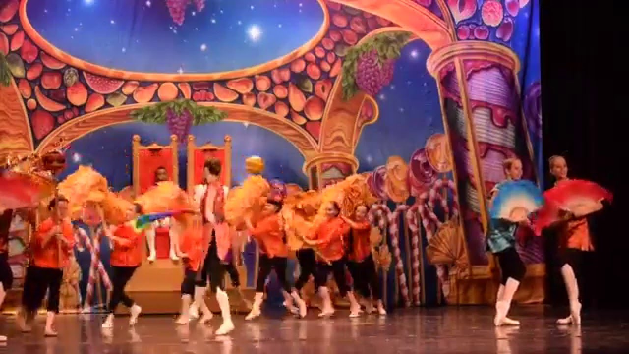The 4 Minute Nutcracker