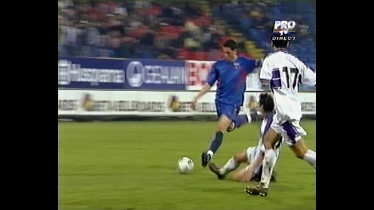 Mirel Radoi, gol fabulos la Steaua (2004)