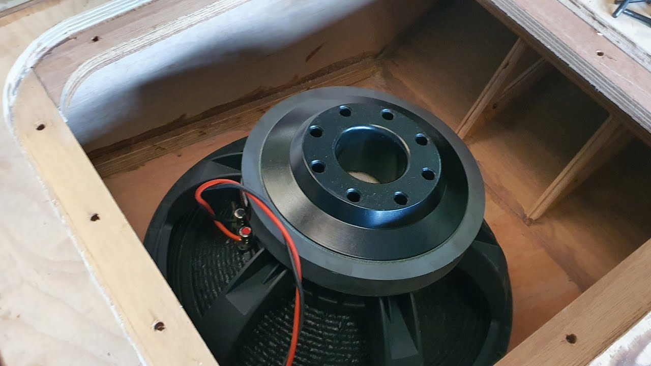 Subwoofer Horeg, Membuat Genting Jatuh Dan Kaca Pecah, MeLeX Isi Lavoce SAF 184.50