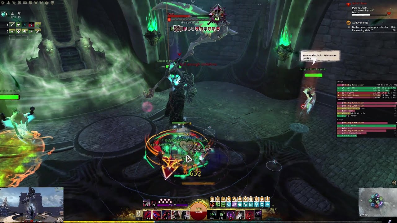 Весёлая рождественская тренировка по выполнению различных ролей на 5-м крыле.