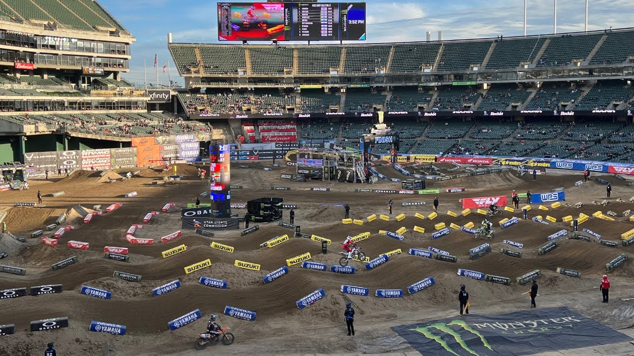 Monster Energy Supercross 250SX Highlights Round 2 Oakland Ca 2022  *Bar Banging Action*