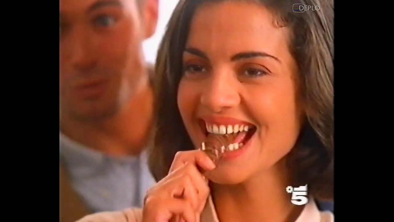 4/10/1993 - Canale 5 - 5 Sequenze spot pubblicitari e promo e TG5 Edizione Straordinaria
