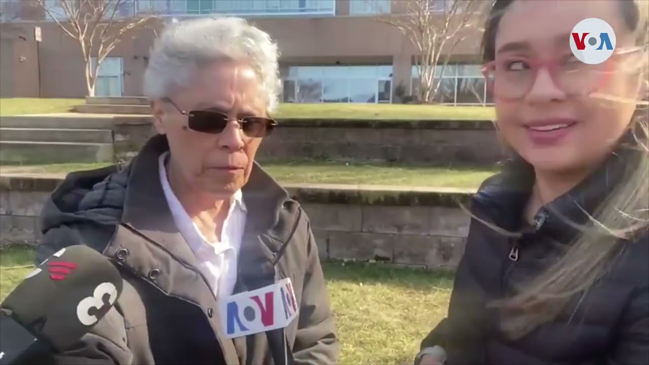Dora María Téllez, exguerrillera, historiadora y disidente sandinista nicaragüense habla con la VOA