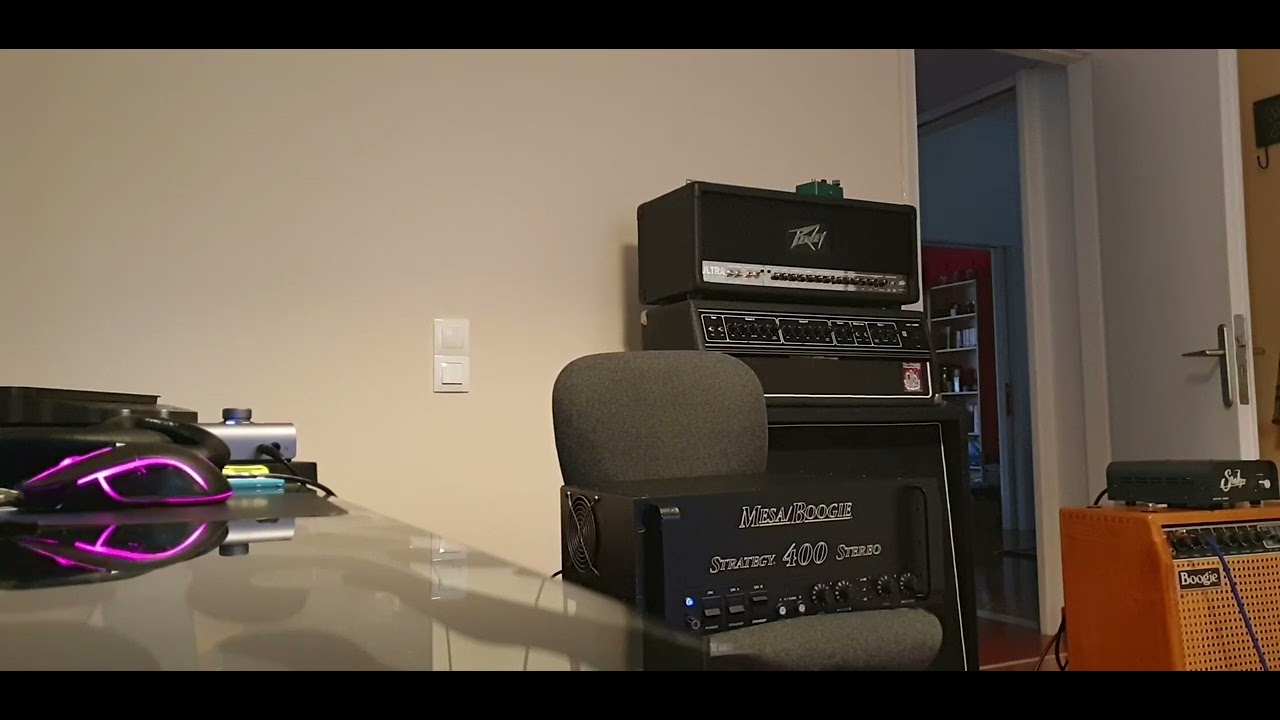 Mesa Boogie Mark IIC+ slaved into a Mesa Boogie Strategy 400 Metallica