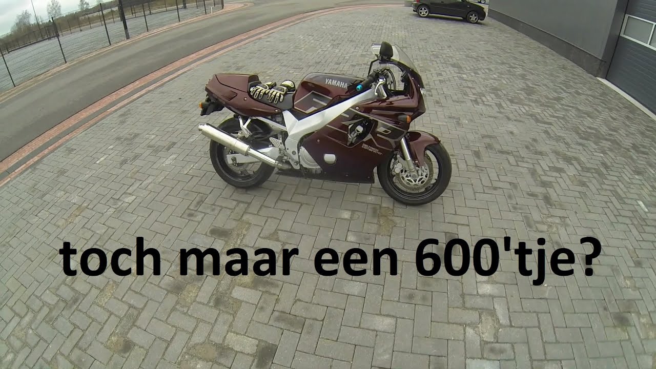 Op motorjacht #1 - Yamaha FZR 600 1995