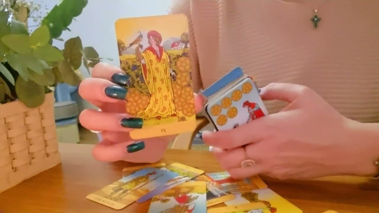 Что Хочет От Вас Загаданный Мужчина?