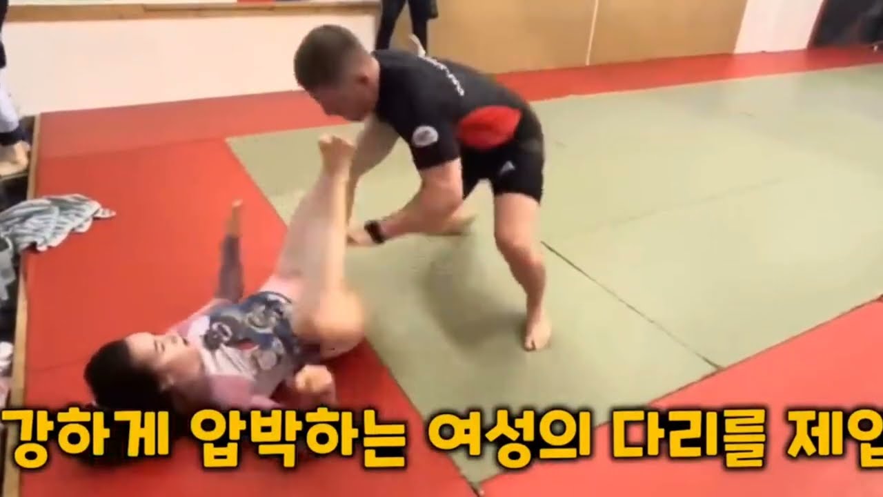 NoGi Jiu Jitsu Tournament🤕 Girl V'S Boy wrestling submissions💪