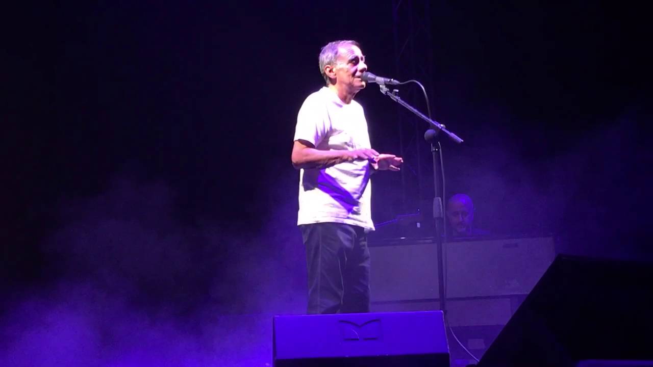 Roberto Vecchioni -la felicità ( monologo part II )/ La mia stanza - Benetutti ( SS ) 19/08/2016