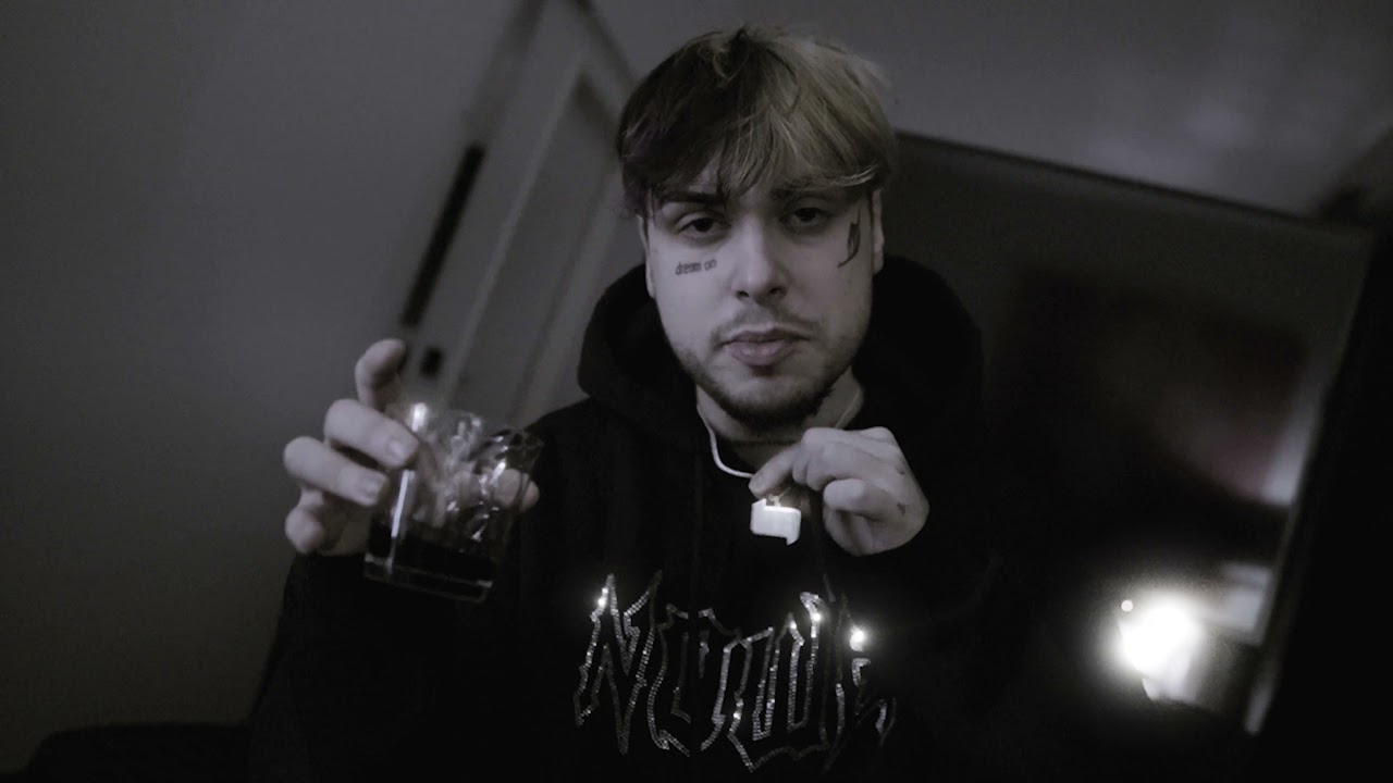 Laer Xirtam & Lyran Dasz - DEZEMBER (Official Video | prod. by Barré)