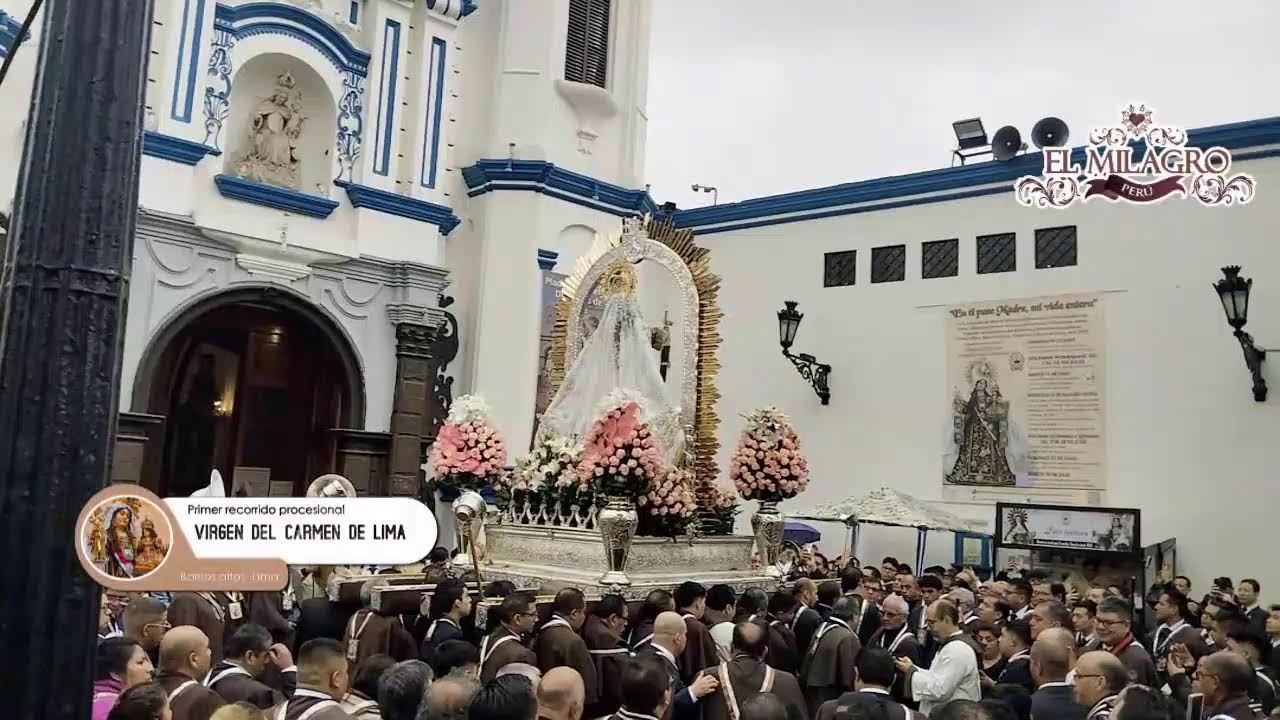 Virgen del Carmen de Lima salida triunfal