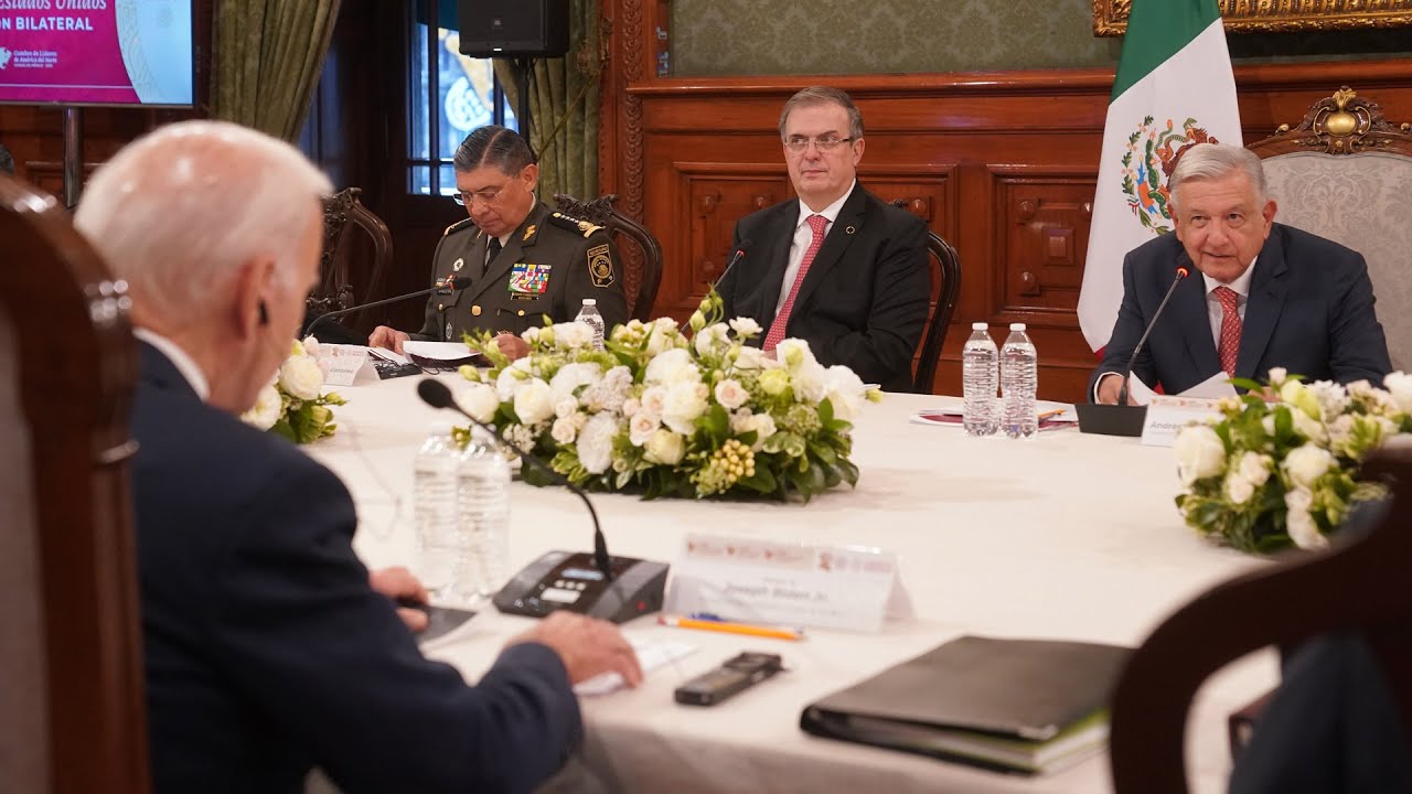Reunión bilateral México-Estados Unidos de América, desde Palacio Nacional