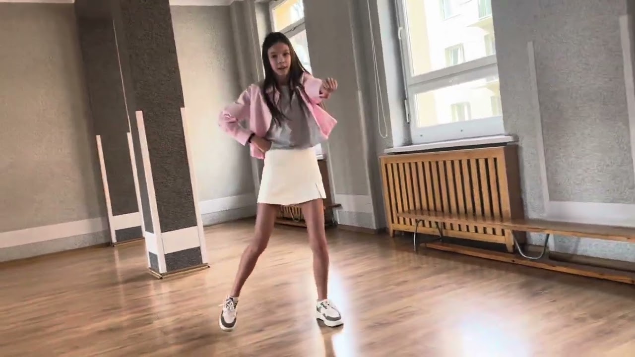 Debut dance 1 member