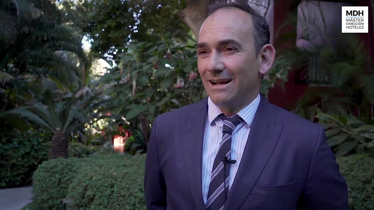 Víctor Sendra, Director de Operaciones de Hotel Blu y #alumnoMDH