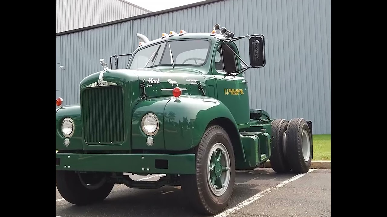 1967 B-67LT Truck of the Month July 2022