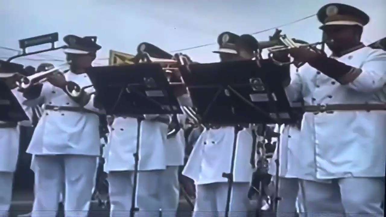 Banda Marcial Colégio João XXIII - ALVAMAR OVERTURE ( Cidade Ademar 2002 )