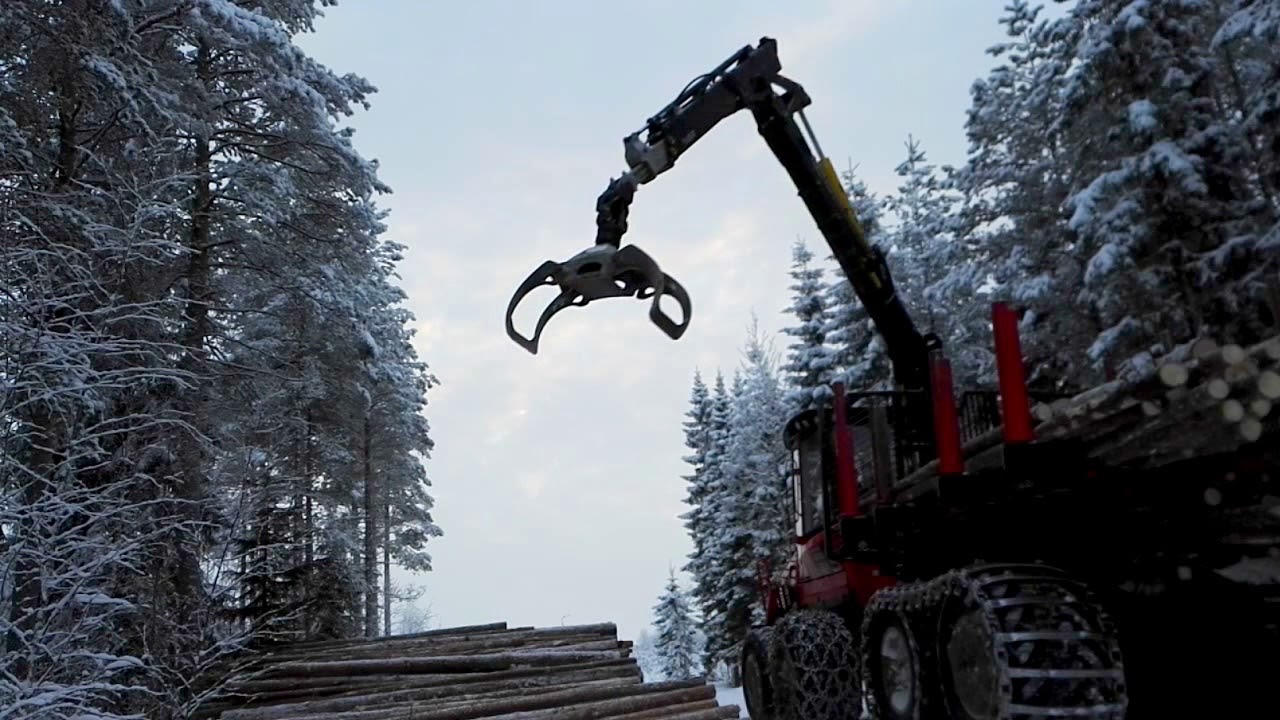 Komatsu 845