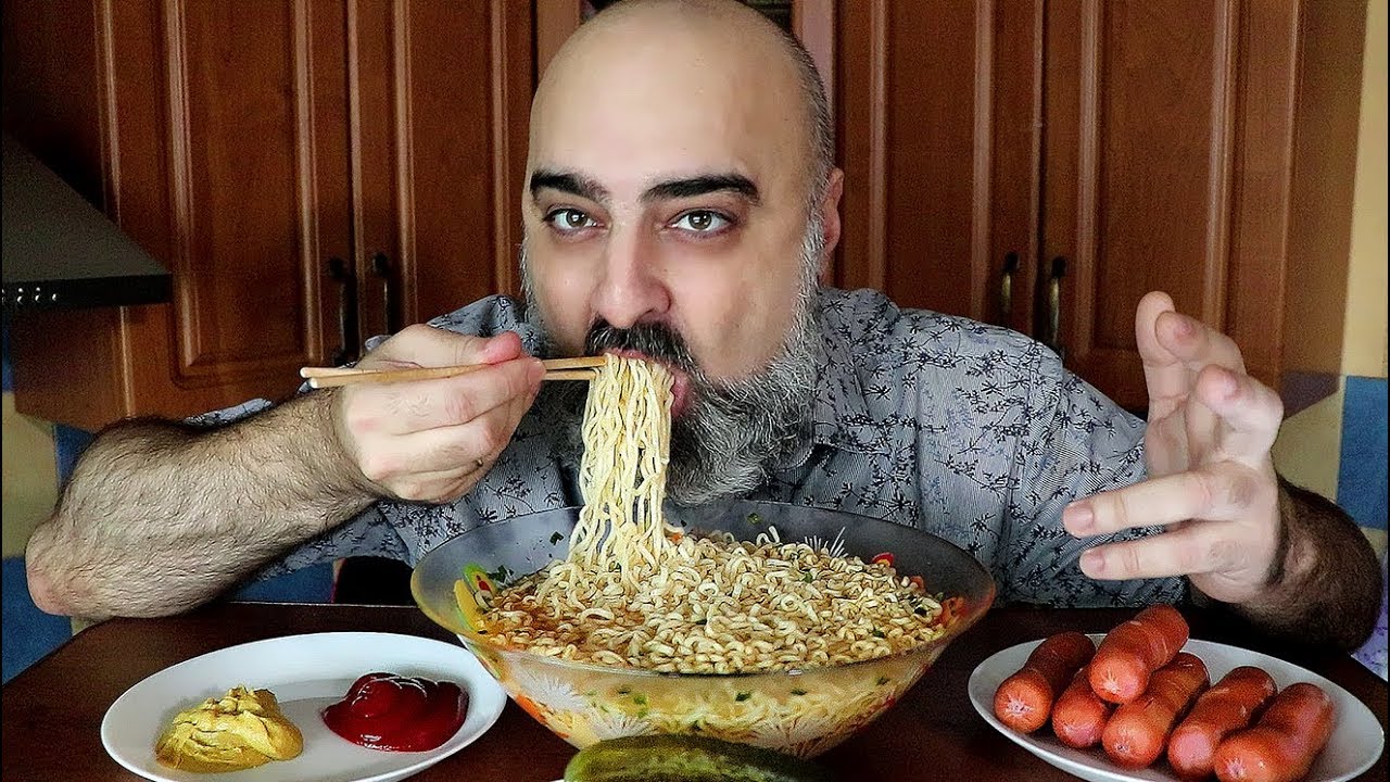 ОБЖОР!!! ВЕРА В СОСИСКУ!!! | Жру.ру#204 | not ASMR MukBang | НЕ АСМР МУКБАНГ