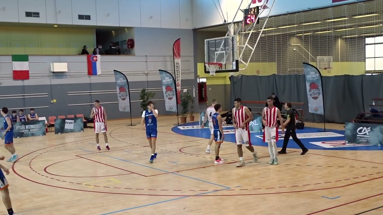 LSVB College Belgrade LSVB Alan B N&deg;12 Tournois VIB Vend&eacute;e International Basket 00042