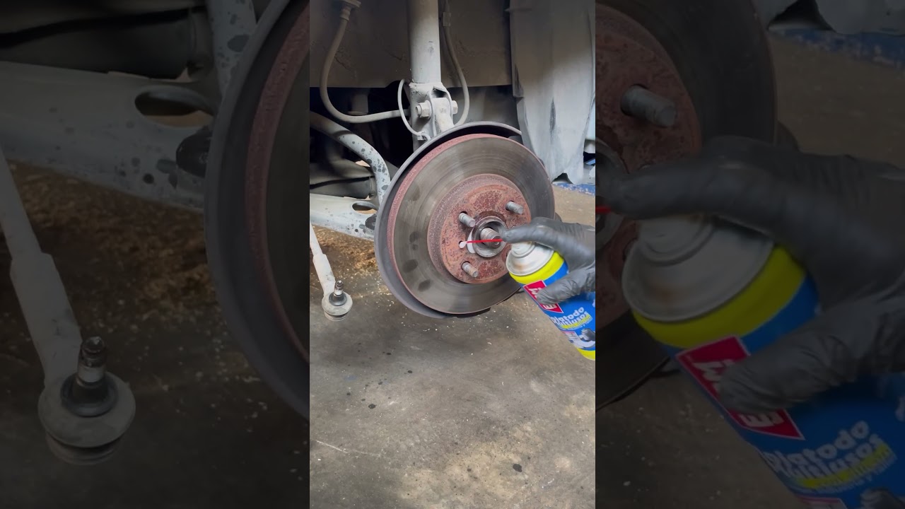 Scion XB balero da&ntilde;ado. Parte 1 (Removiendo el nudillo de direcci&oacute;n).