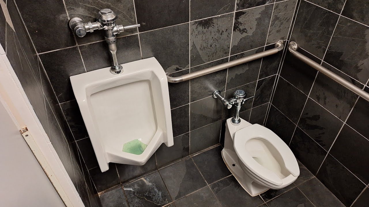 Dairy Ashford Professional Building Men's Restroom