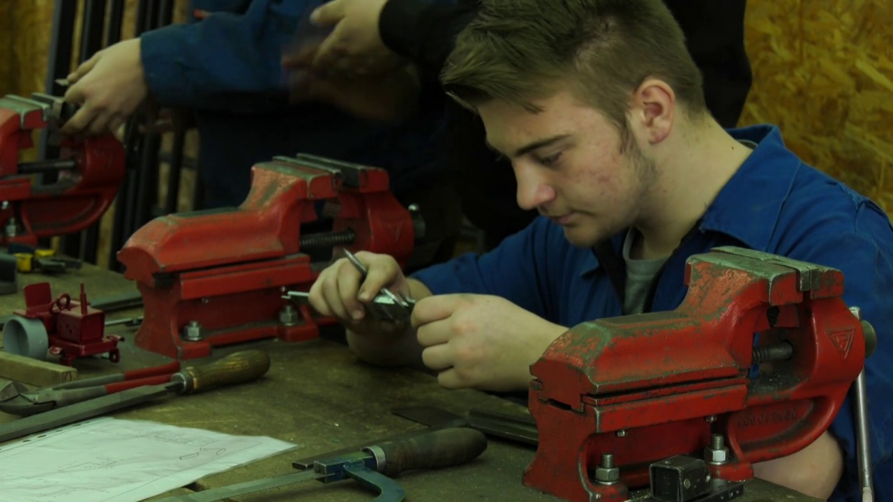ŠKOLSKI SAT-INDUSTRIJSKO OBRTNICKA SKOLA VTC