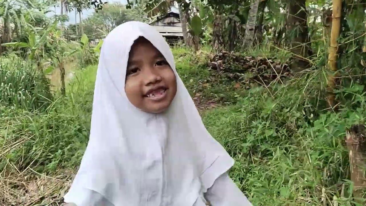 Kaka hibi menelusuri jalan di pinggir sungai ternyata tembus ke??? 