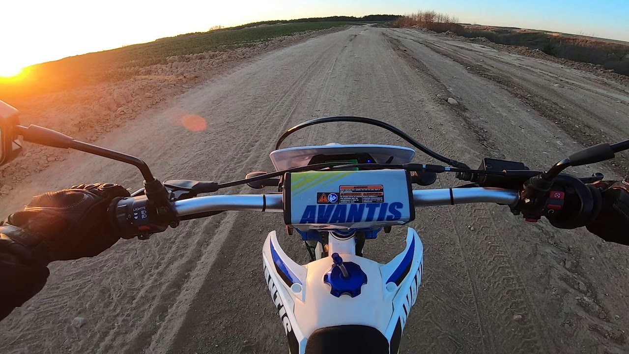 Бодрое эндуро на Avantis FX 250 lux