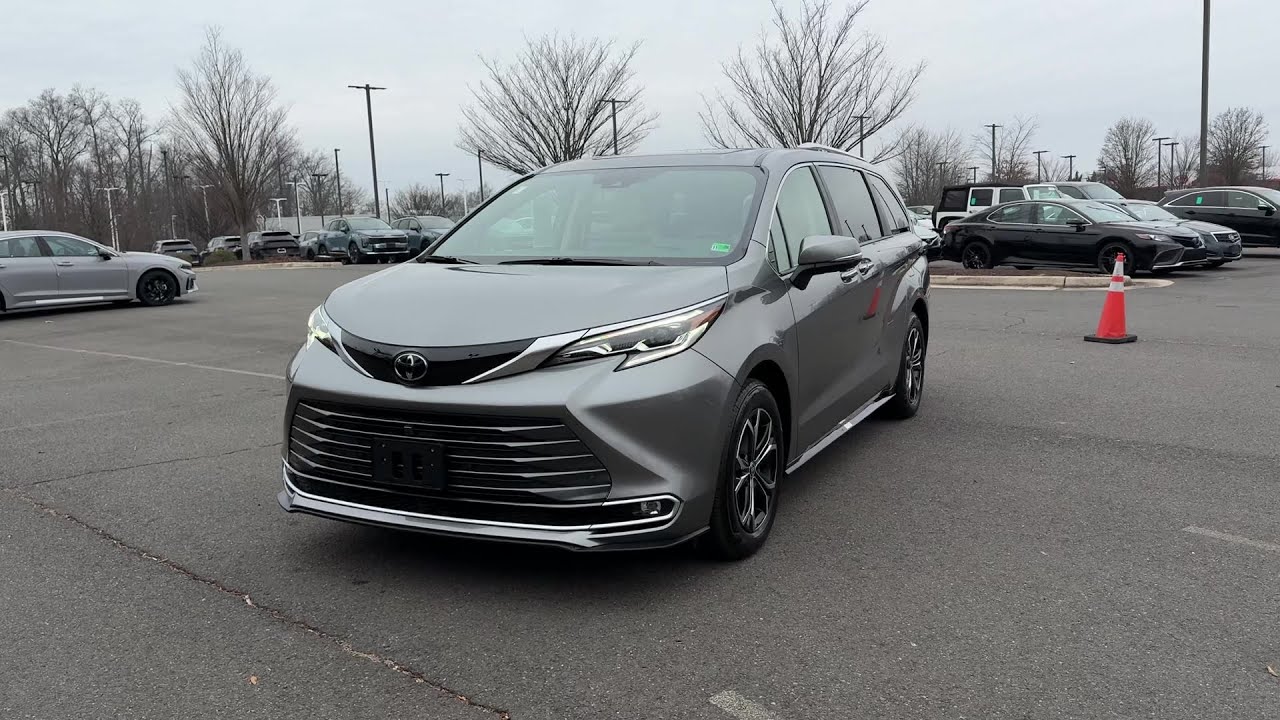Used 2026 Toyota Sienna Platinum Chantilly, Washington DC, Vienna, Arlington, Springfield