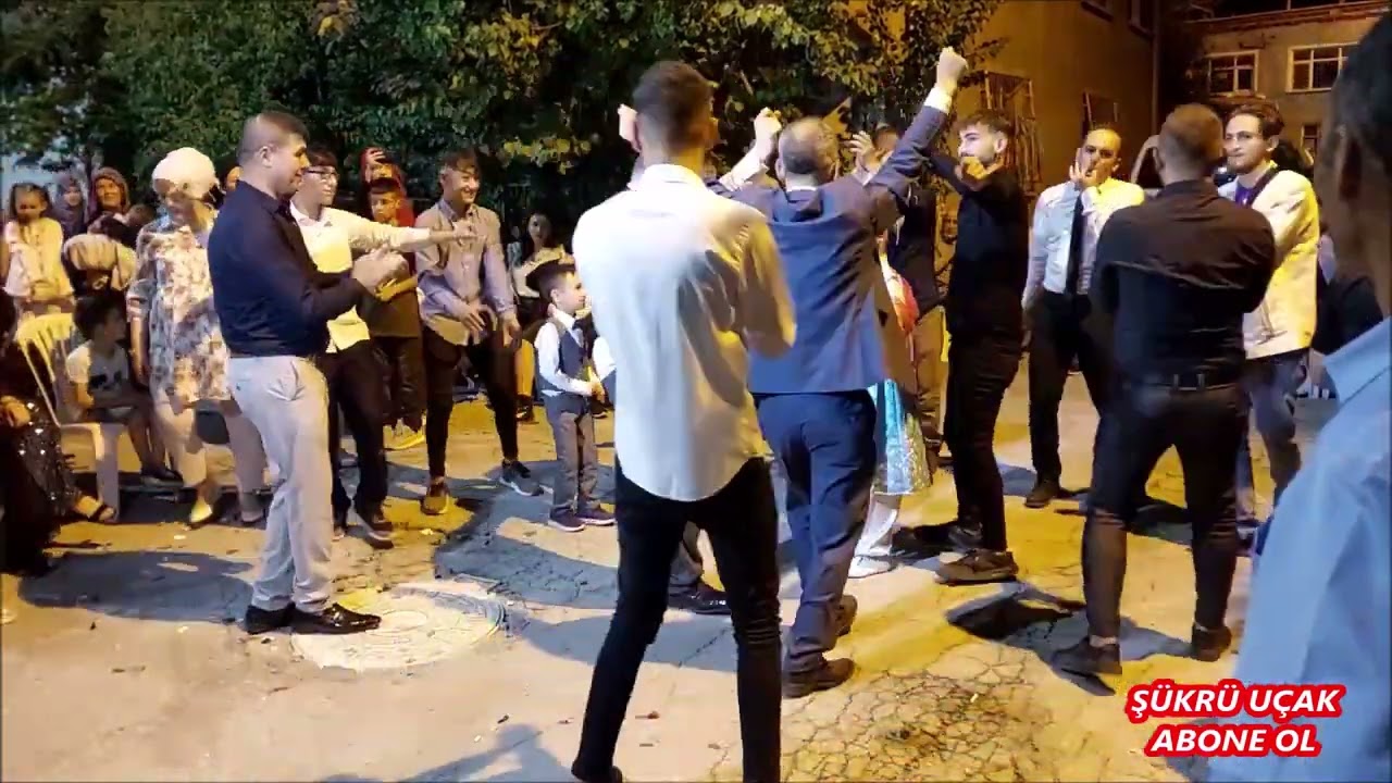 Bende yandım çiftetelliye Degirmenin olugu Elektro Bağlama Cover Özkan Ağartan Erol Dönmez İsa Basan