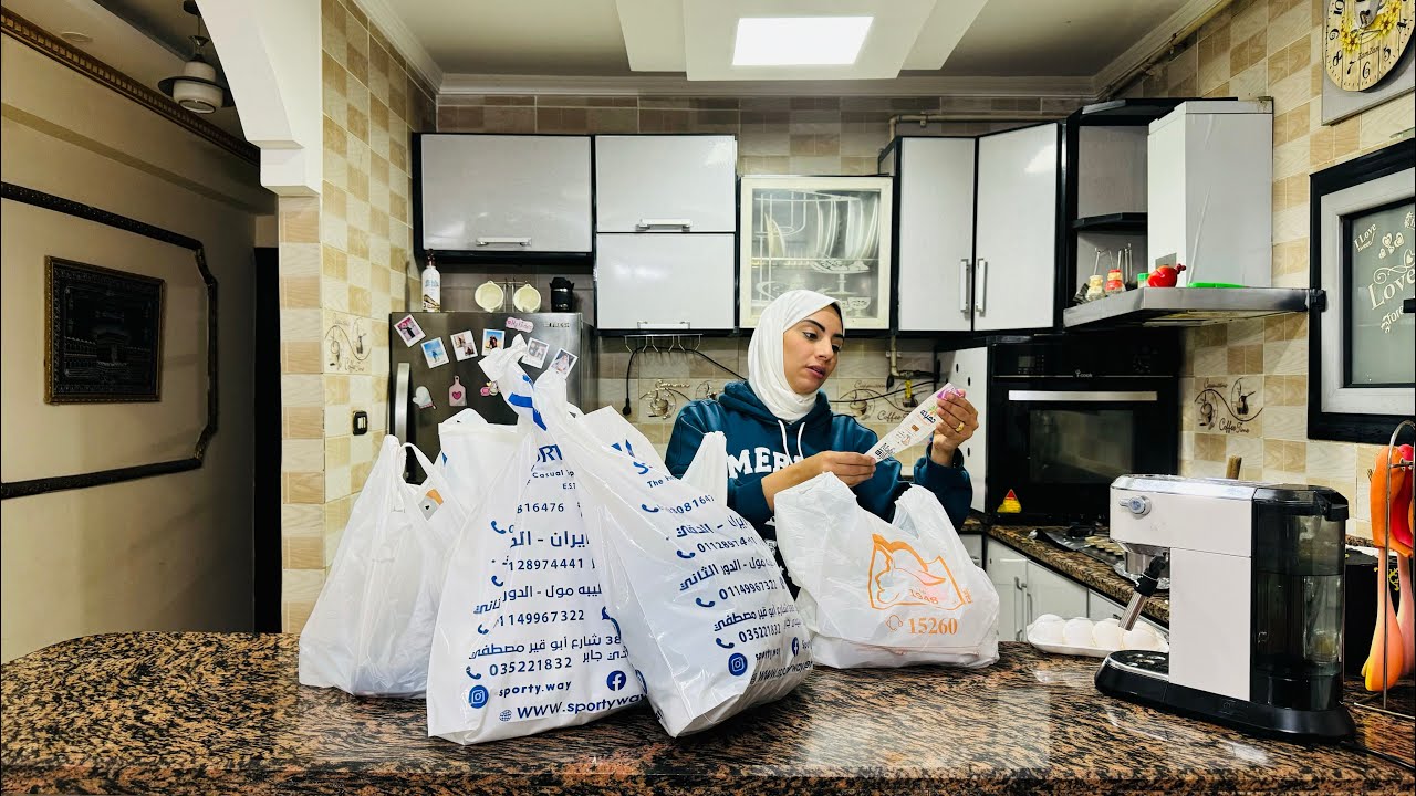 روتين يومي كامل المسؤليه زادت عليا 🥹 بس اللي معاه ربنا ميشلش هم حاجه ❤️